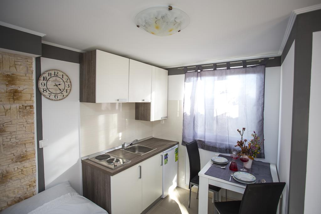 Apartments Vukman Trogir Quarto foto
